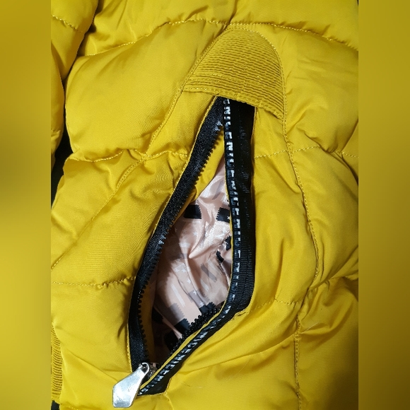 #10. Jarius Originality Puffer Transformation into Vest Winter Coat. Size:Medium - Picture 5 of 16